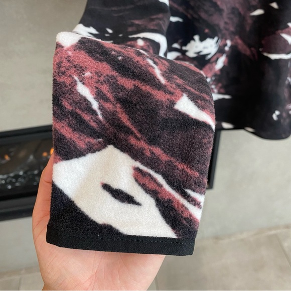 The North Face Women`s Printed TKA Glacier 1/4 Zip Pullover TKA Glacier, Size S - Picture 6 of 8